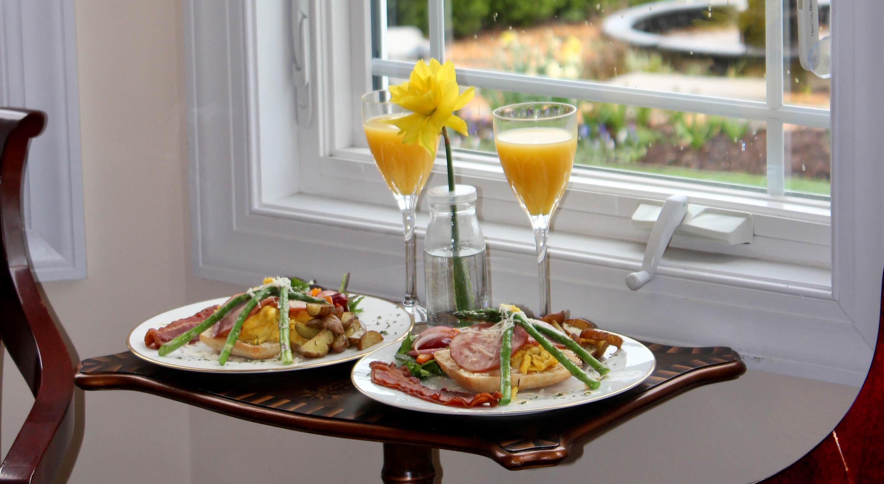 Breakfast with a view at our bed and breakfast in Northern Virginia