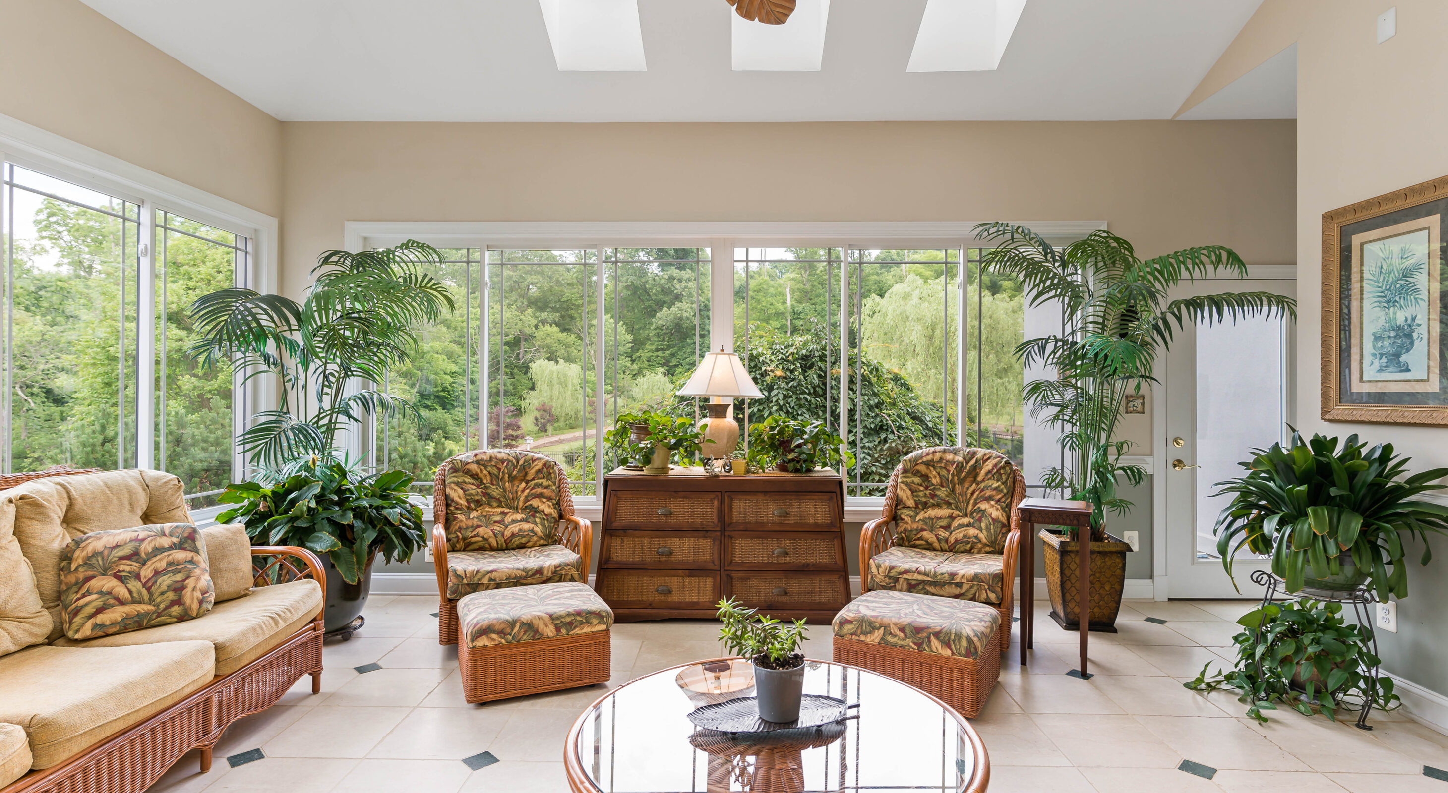 The sunroom at our Northern Virginia bed and breakfast